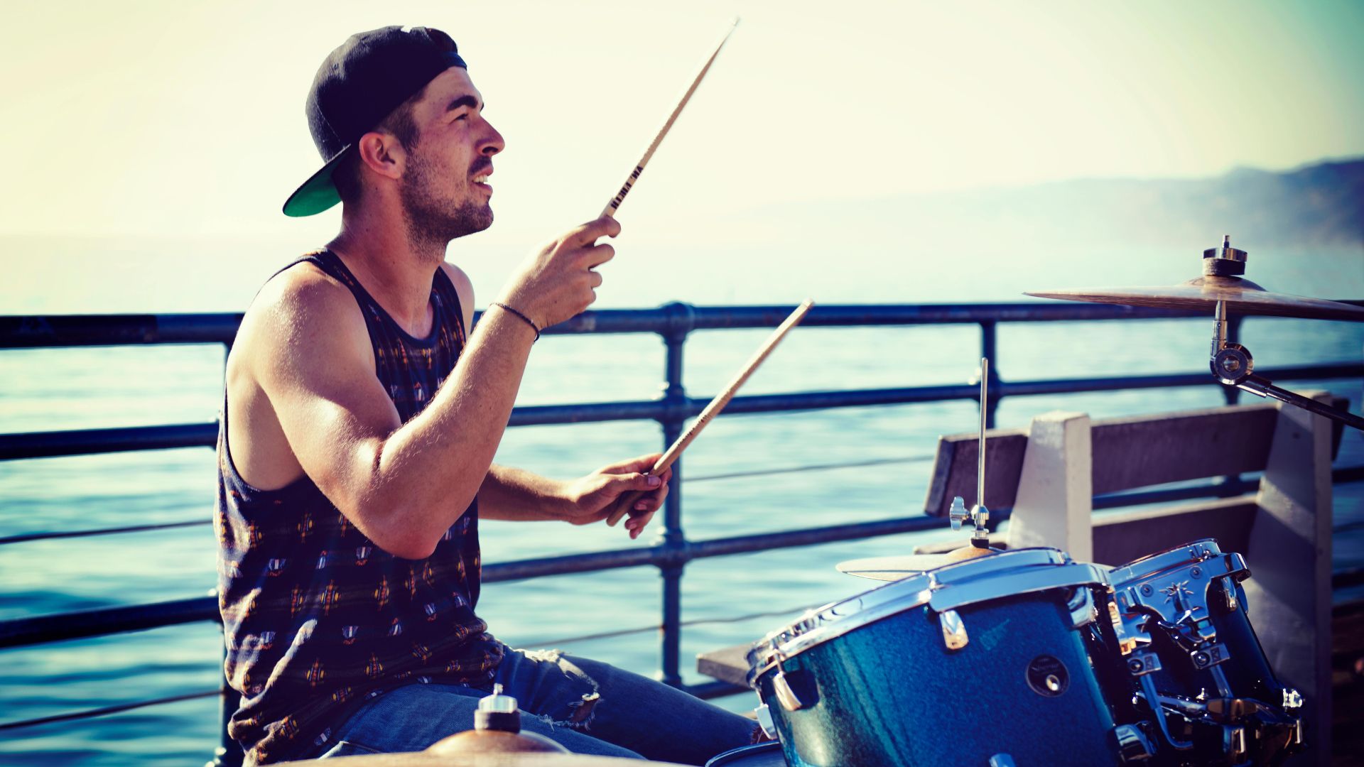 Performer at Santa Monica Pier in Los Angeles, Southern California