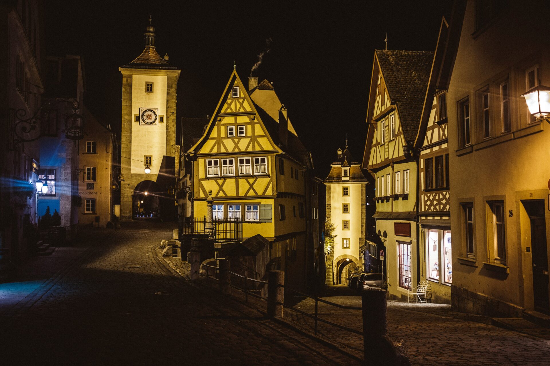 Iconic forked street view at the Plönlein