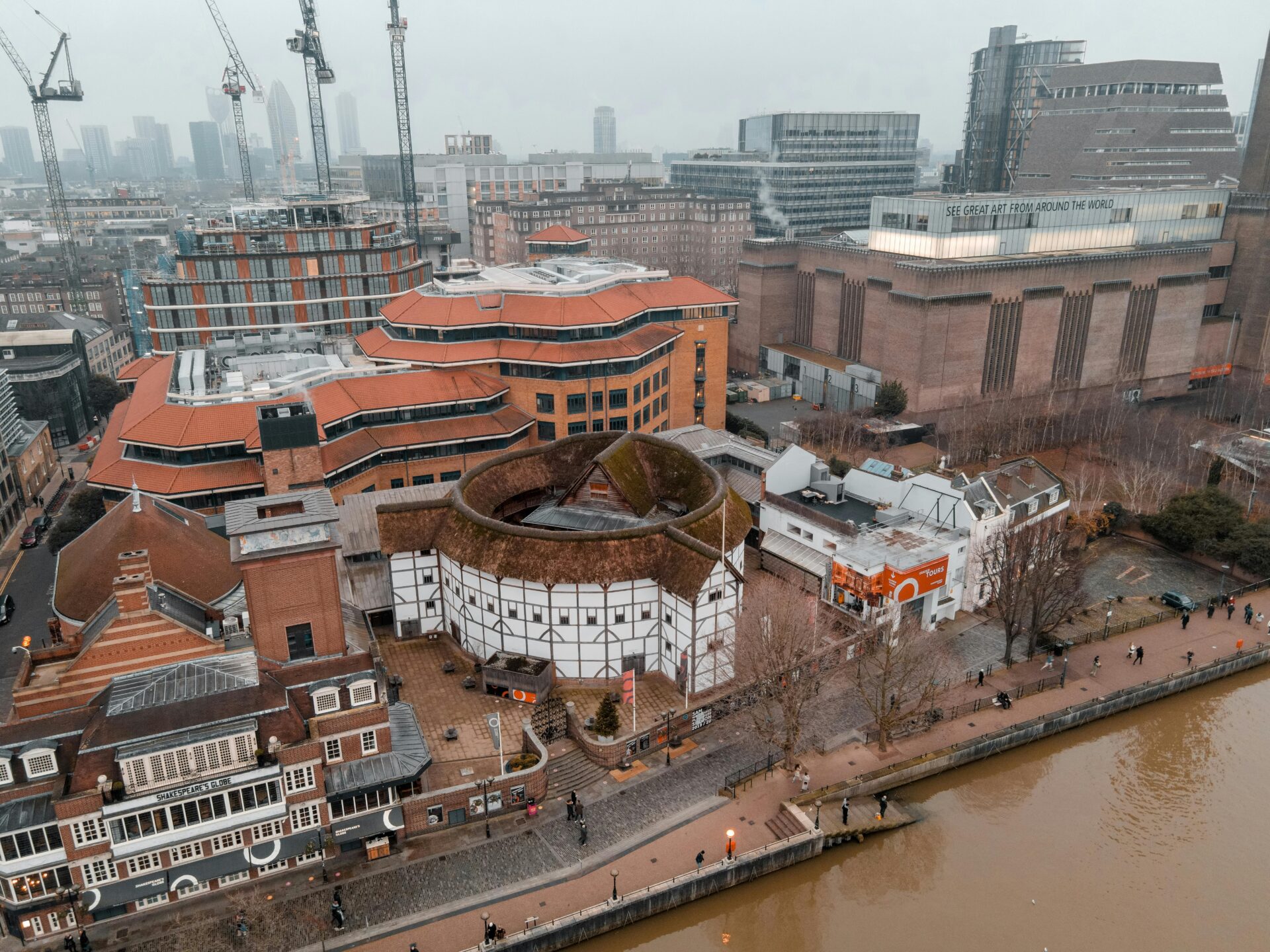 Aerial view of Shakespeare’s Globe Theatre