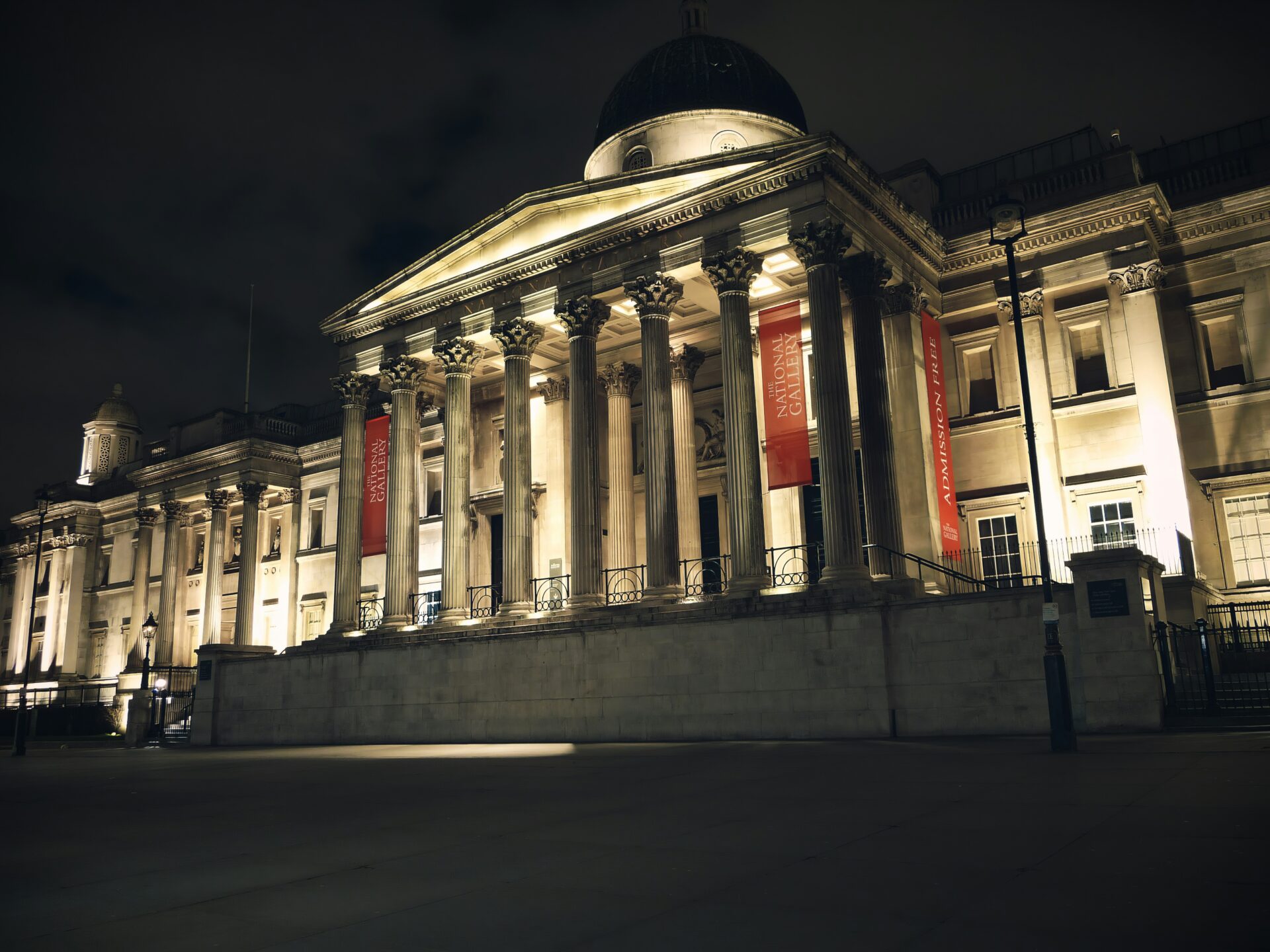 The National Gallery building in Trafalgar Square, London