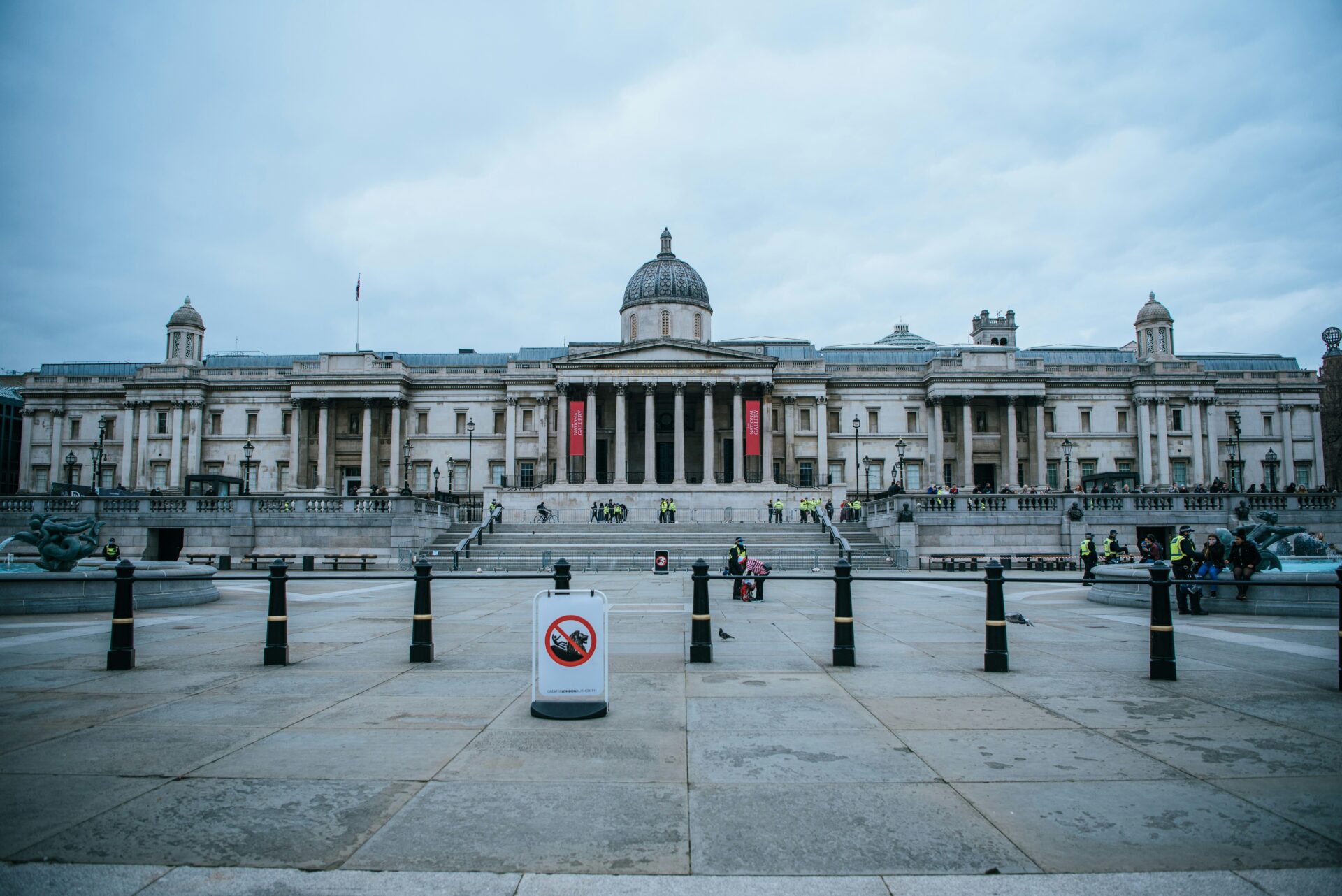 The National Gallery with Nelson’s Column in the foreground
