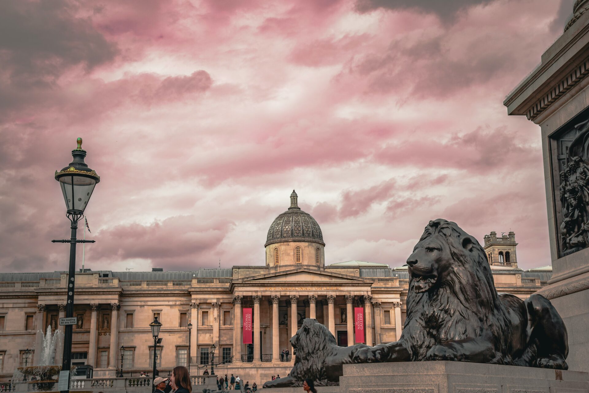 Wide shot of the National Gallery under a Pink sky