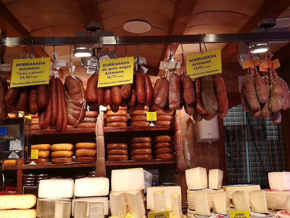 Mercat de l'Olivar - sobrasada sausage
