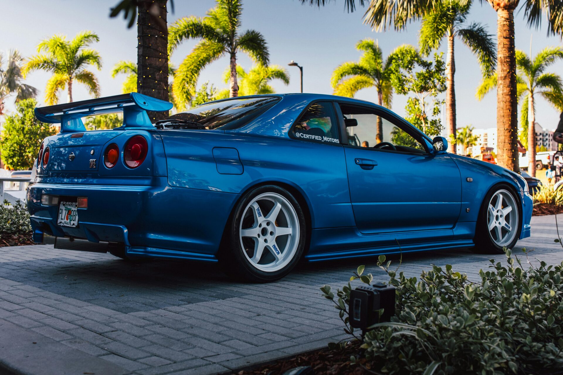 Blue Nissan GT-R R34 at Tampa Car Show