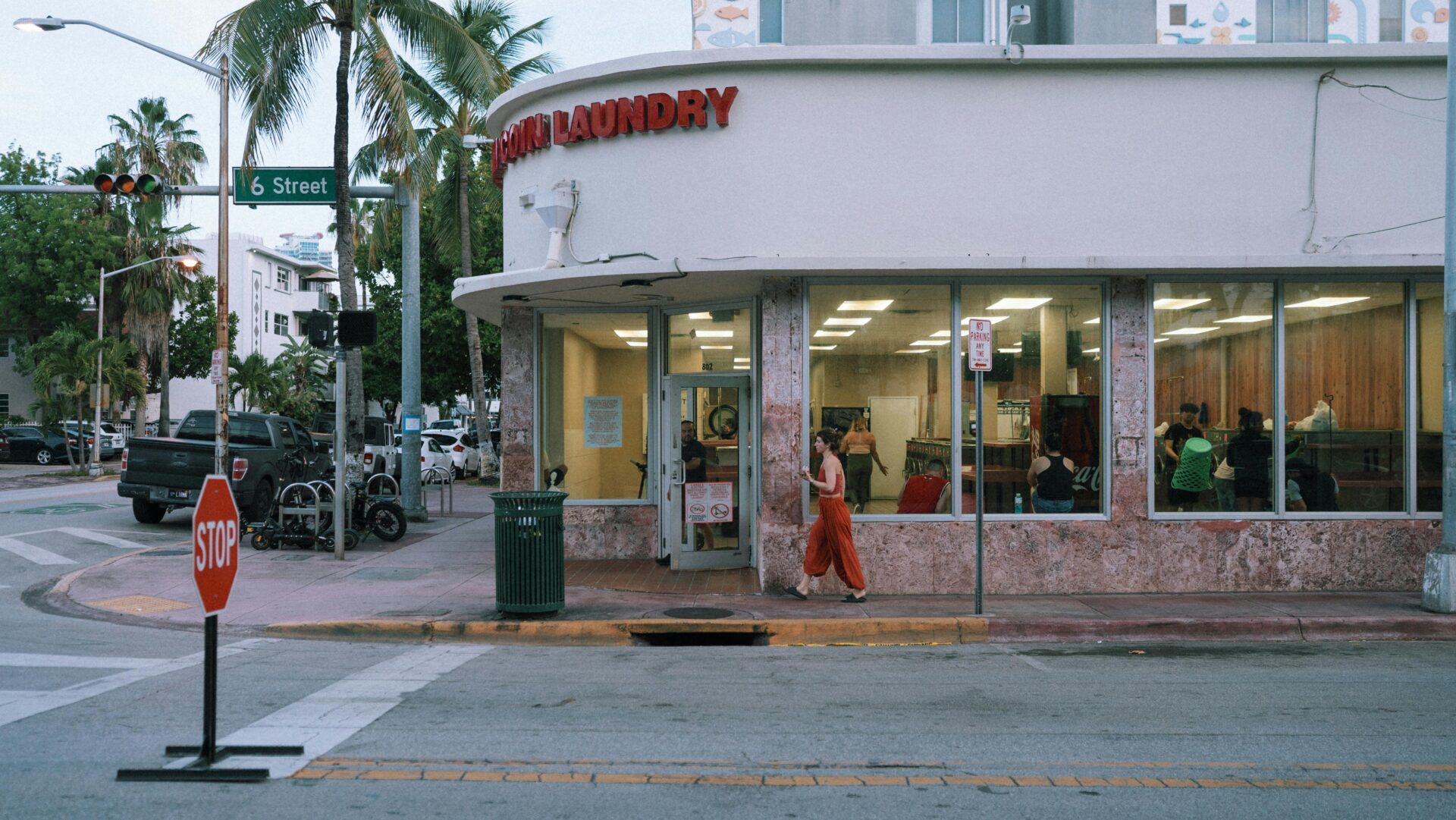 Outdoor café on a sunny Miami street