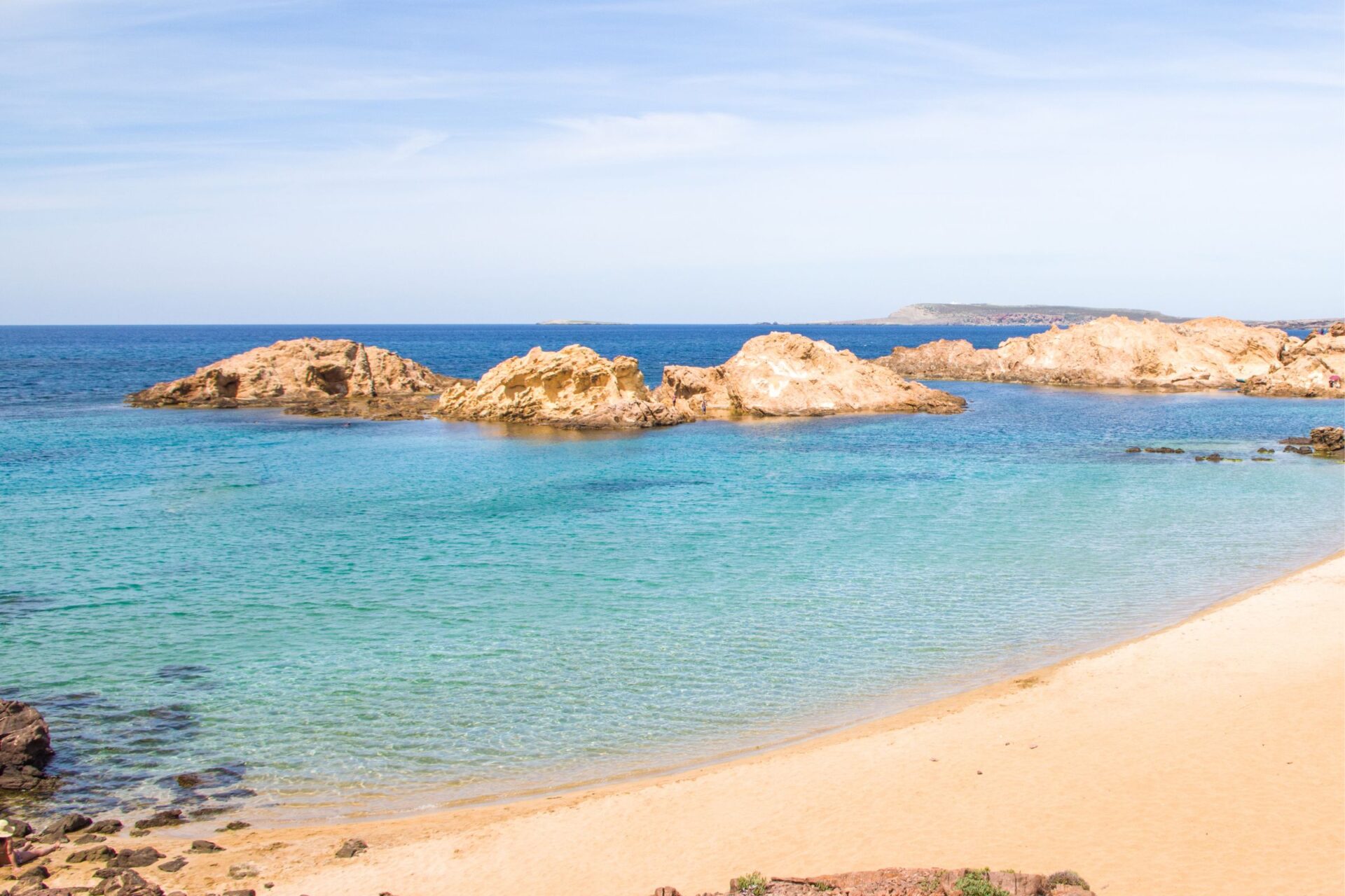 Cala Pregonda bay