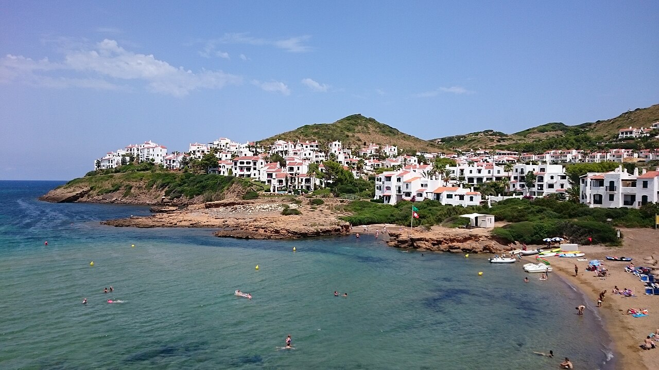 Fornells to Es Mercadal
