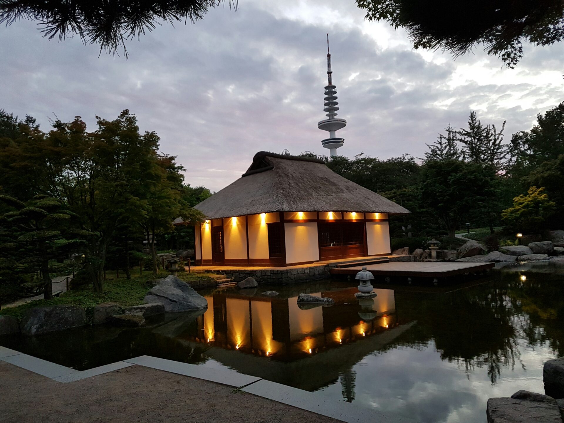 The Planten un Blomen Japanese Teahouse at Night