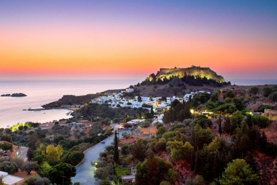 Rhodes: Island of Knights & Sun – Why This Dodecanese Jewel Stole My Medievalist Heart (And My Beach Towel!)