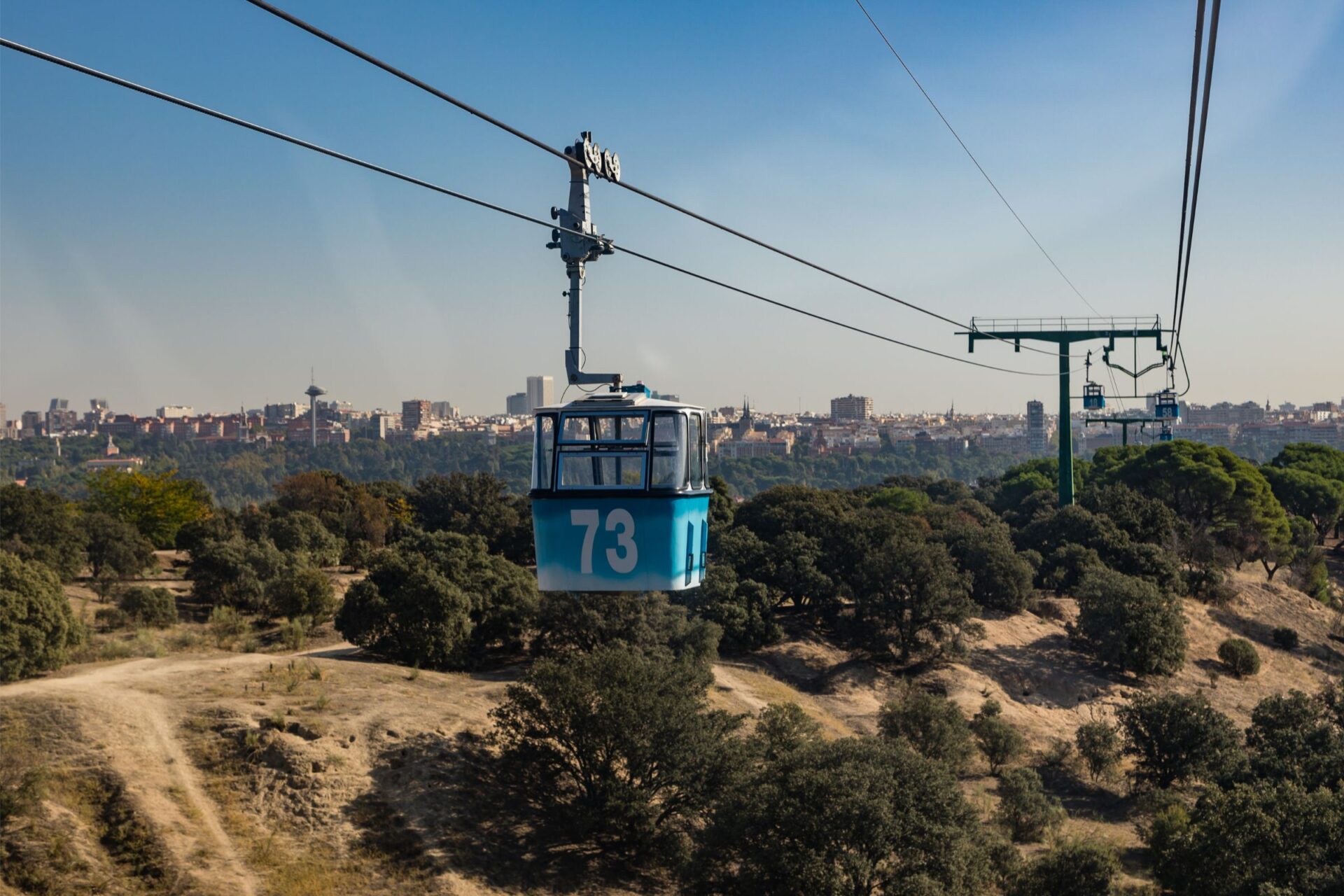 cable cars in Madrid’s Casa de Campo