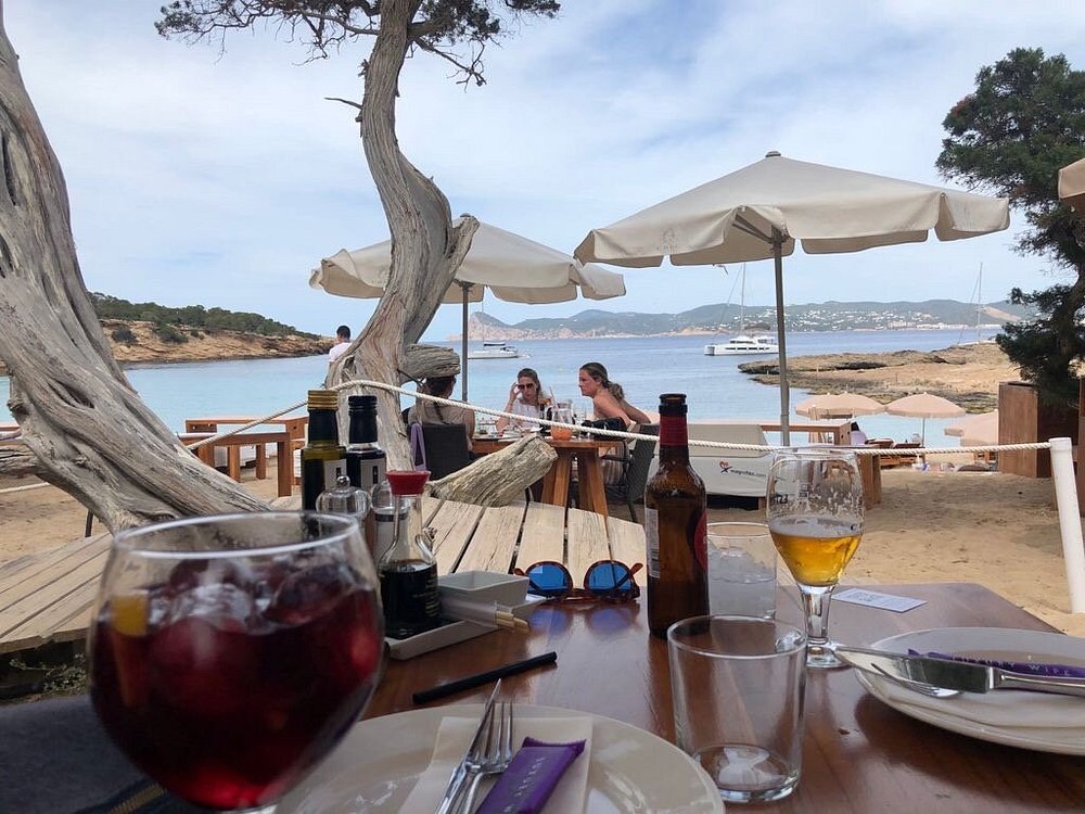 Cala Bassa beach bar