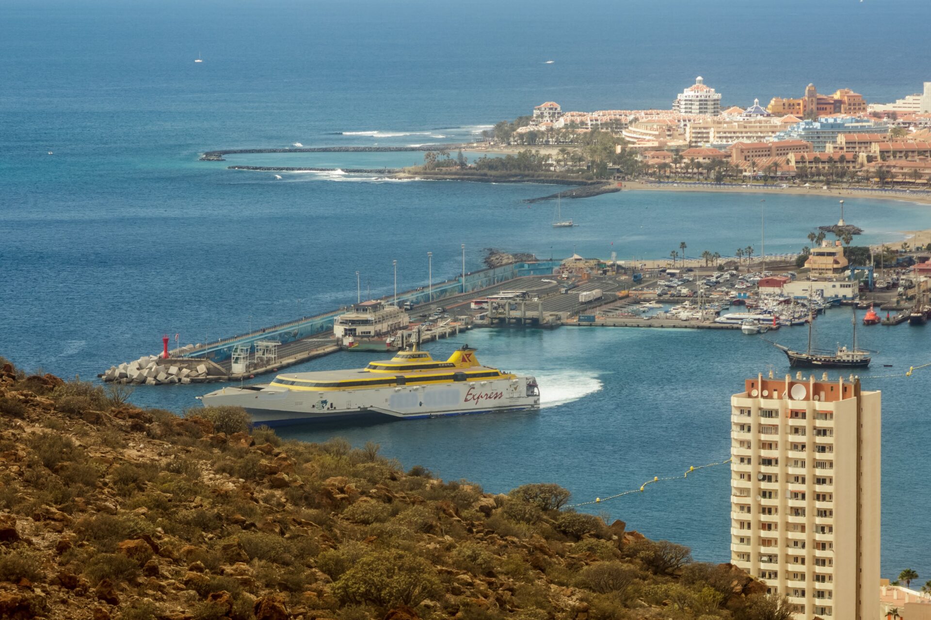 ferry to La Gomera