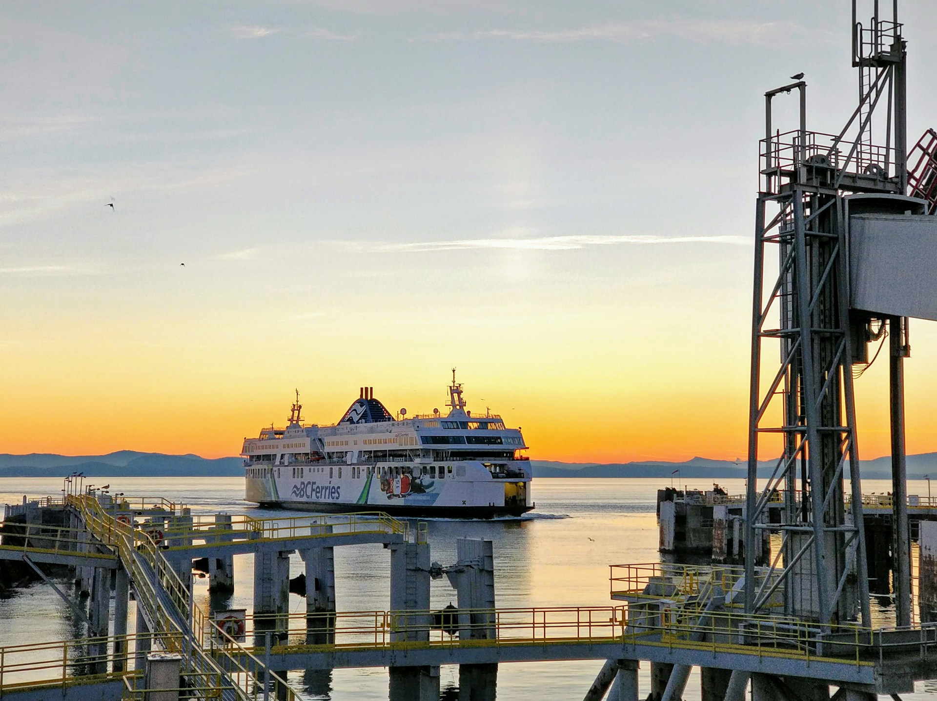 A British Columbia Ferry departing from the dock