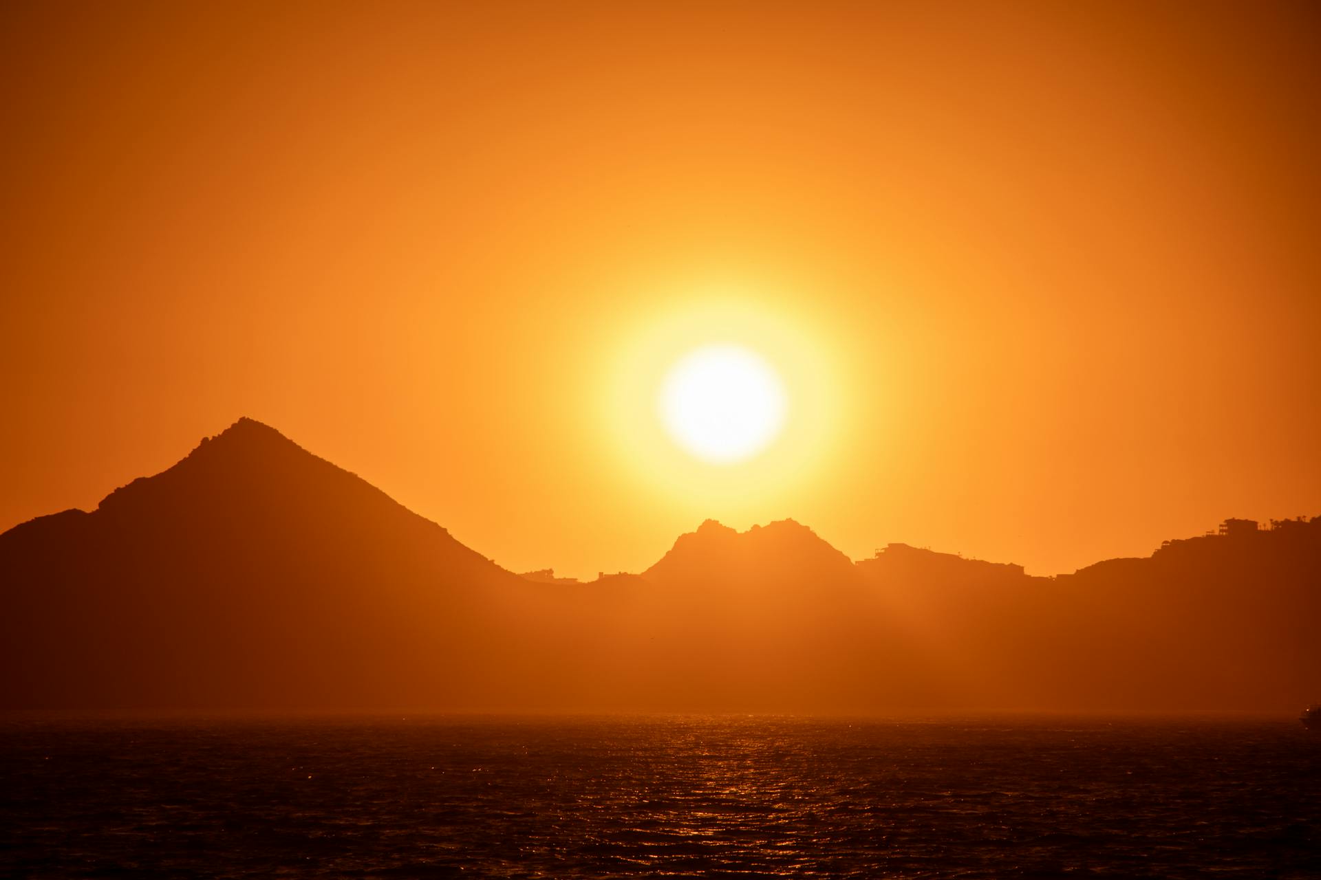 A breathtaking sunset over the beach in Cabo San Lucas