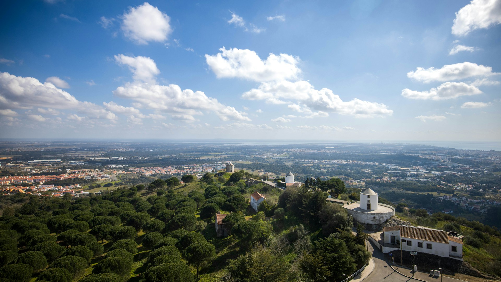 A panoramic view of Castelo de Palmela