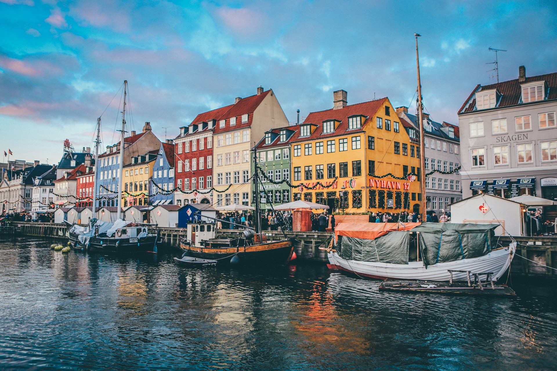 Row of colorful buildings along a canal in Copenhagen