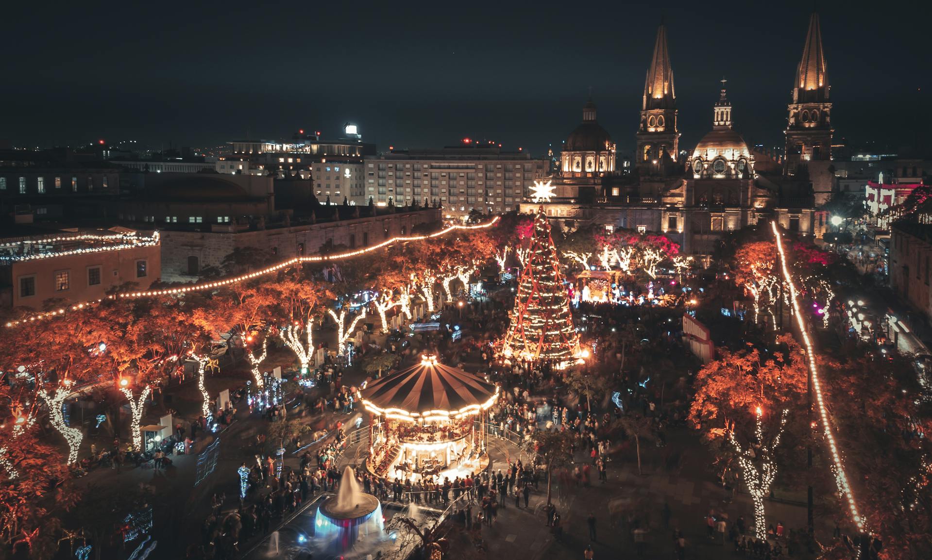 Festive Christmas Market at Night in Guadalajara