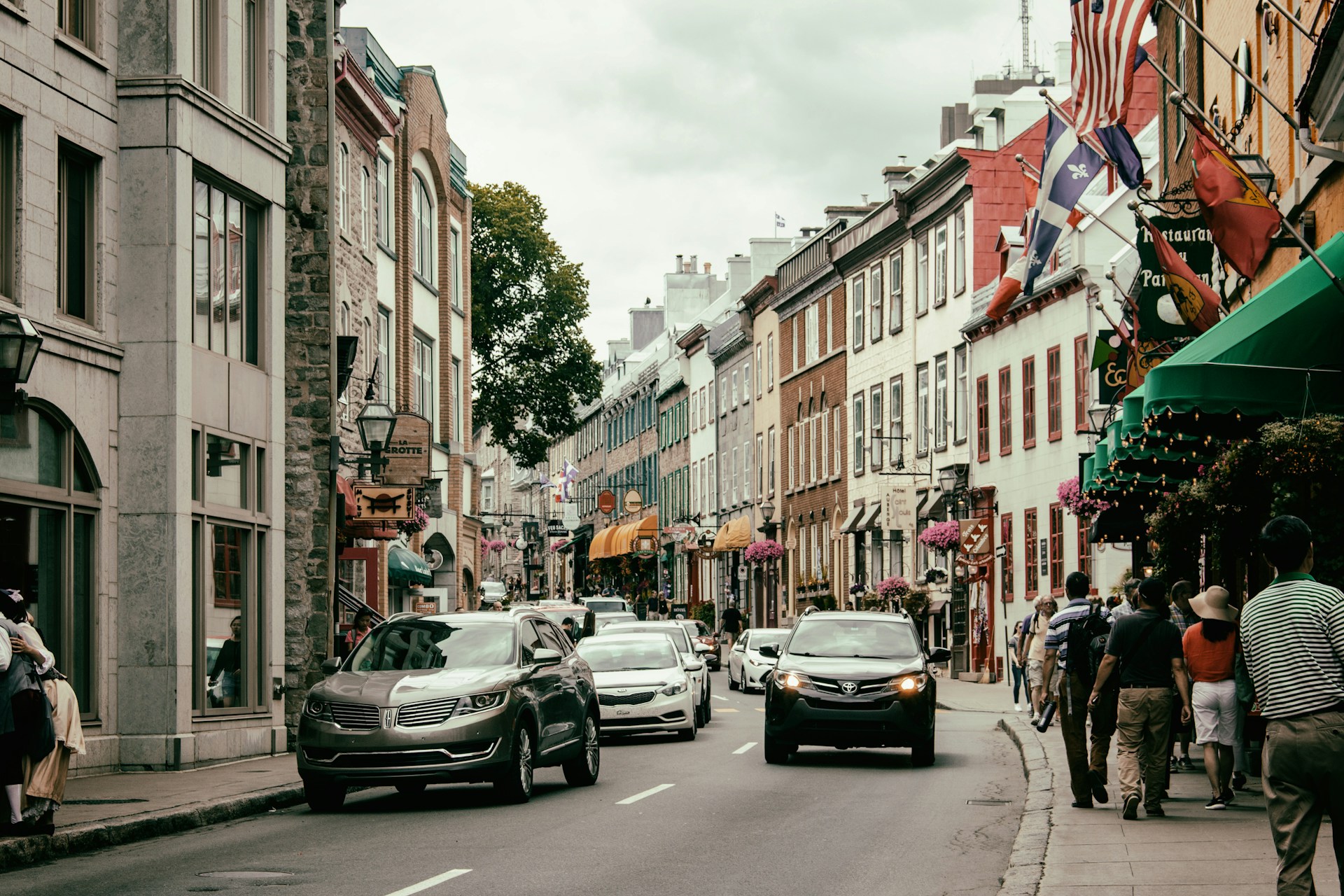 Charming cobblestone street in Old Québec