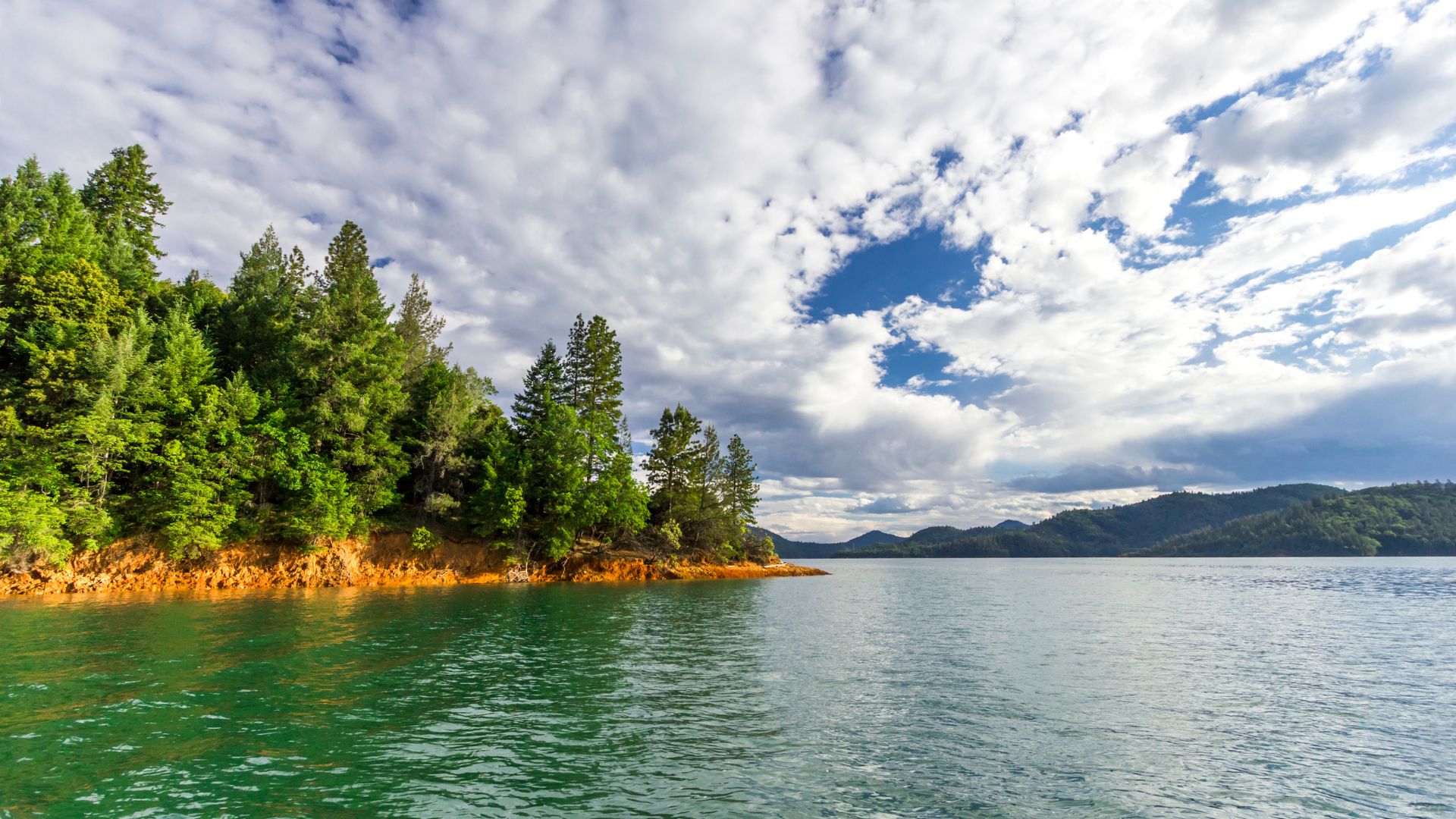 Shasta Lake, California