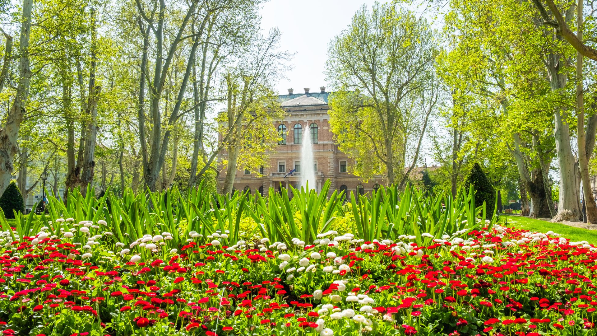 Zrinjevac Park (Nikola Šubić Zrinski Square) in Zagreb, Croatia, Europe.