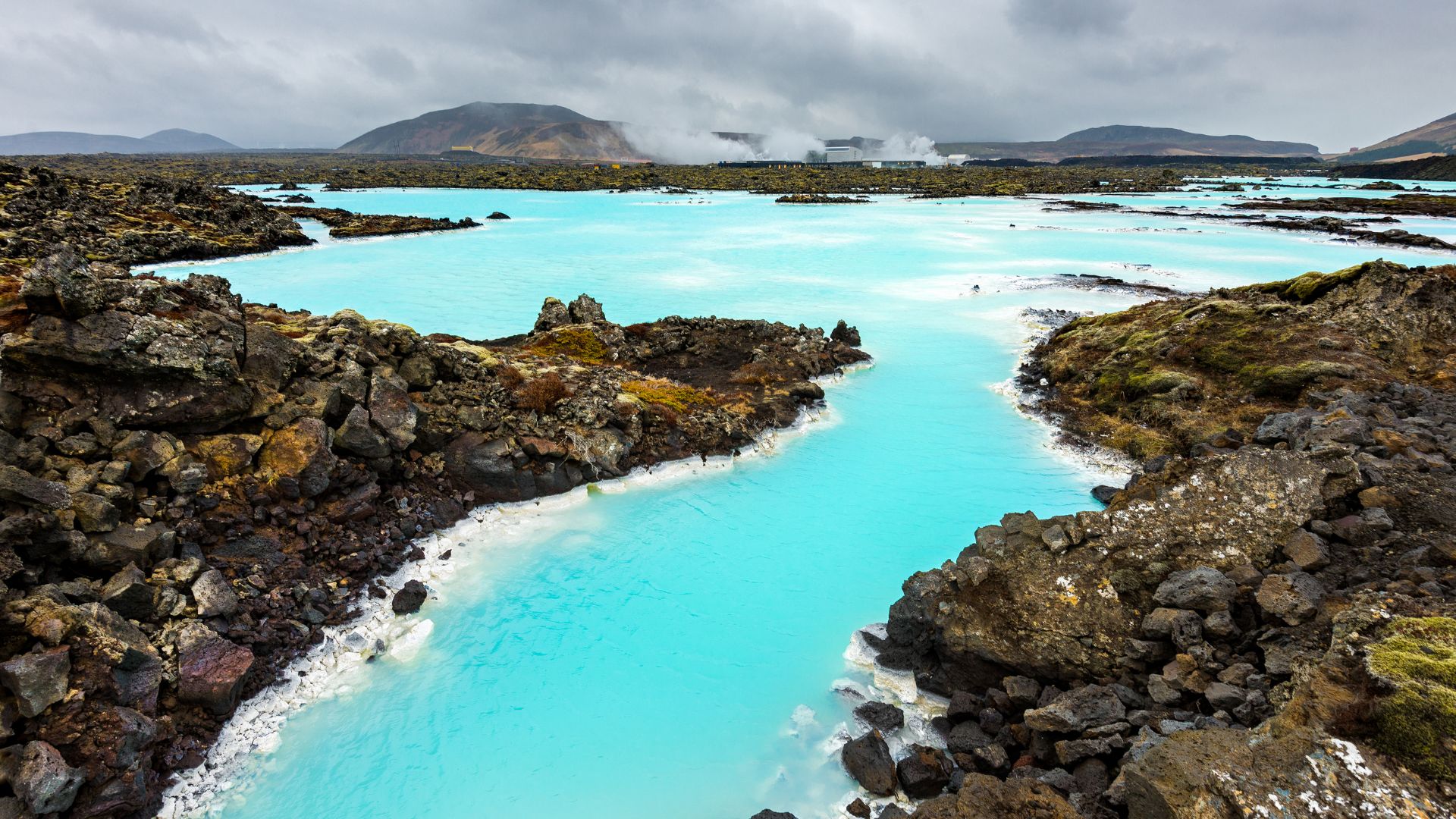 Blue Lagoon (Bláa Lónið), on the Reykjanes Peninsula in southwestern Iceland