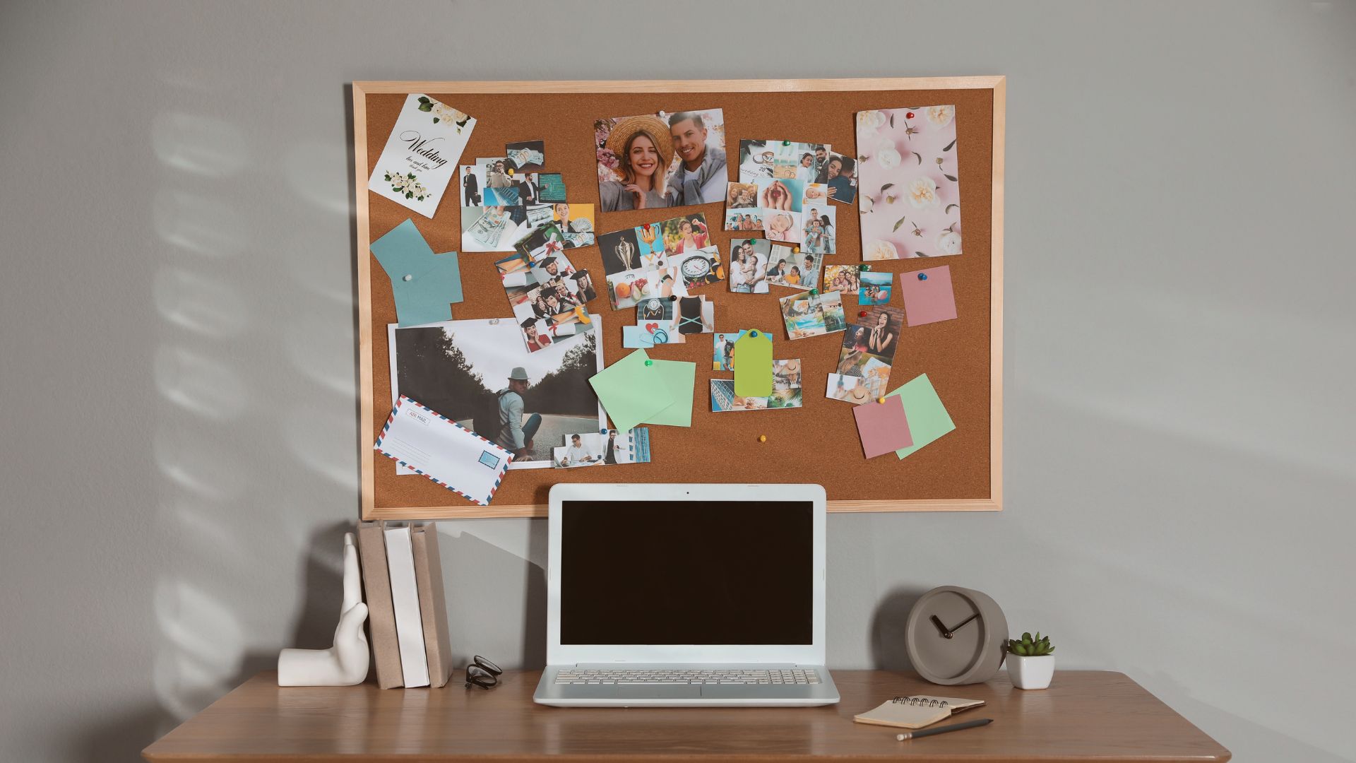 Essential Supplies and Tools for designing a vision board