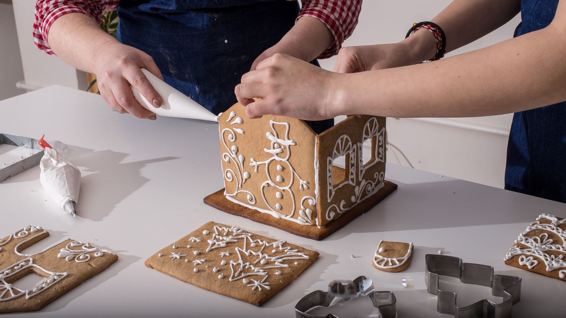 Gingerbread House making