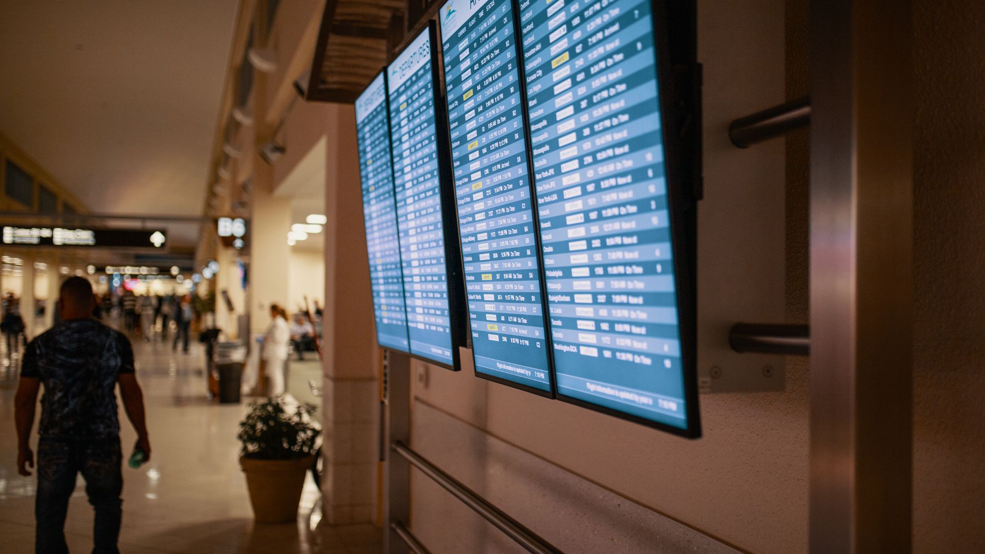 Handling Flight Cancellations and Rebooking